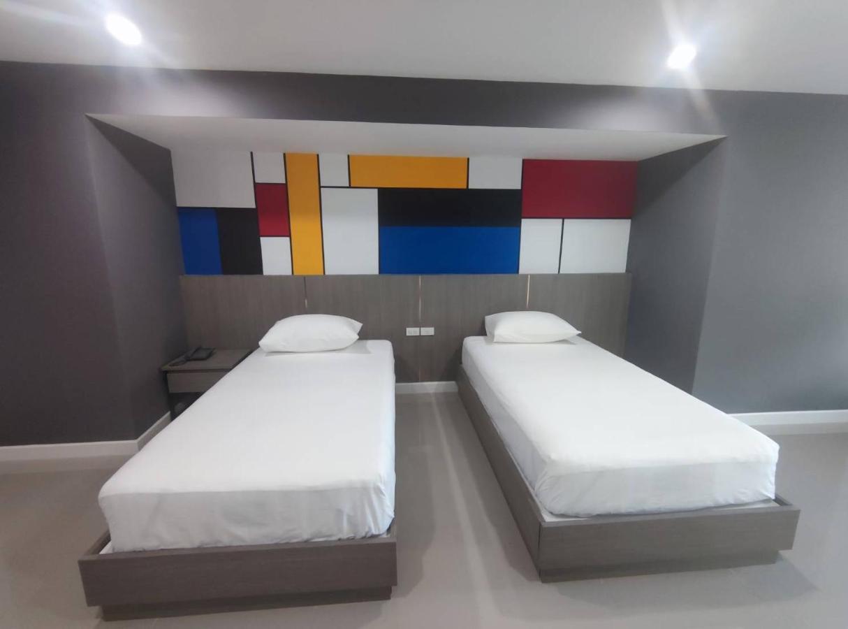 Ma Peak Hotel Чиангмай Экстерьер фото