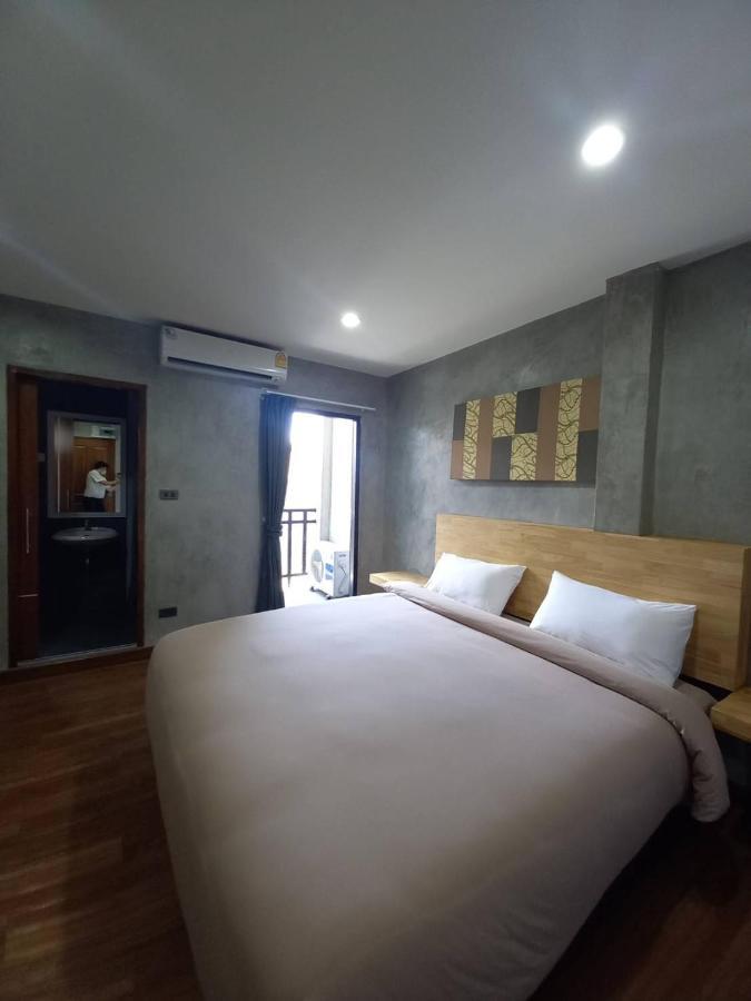 Ma Peak Hotel Чиангмай Экстерьер фото