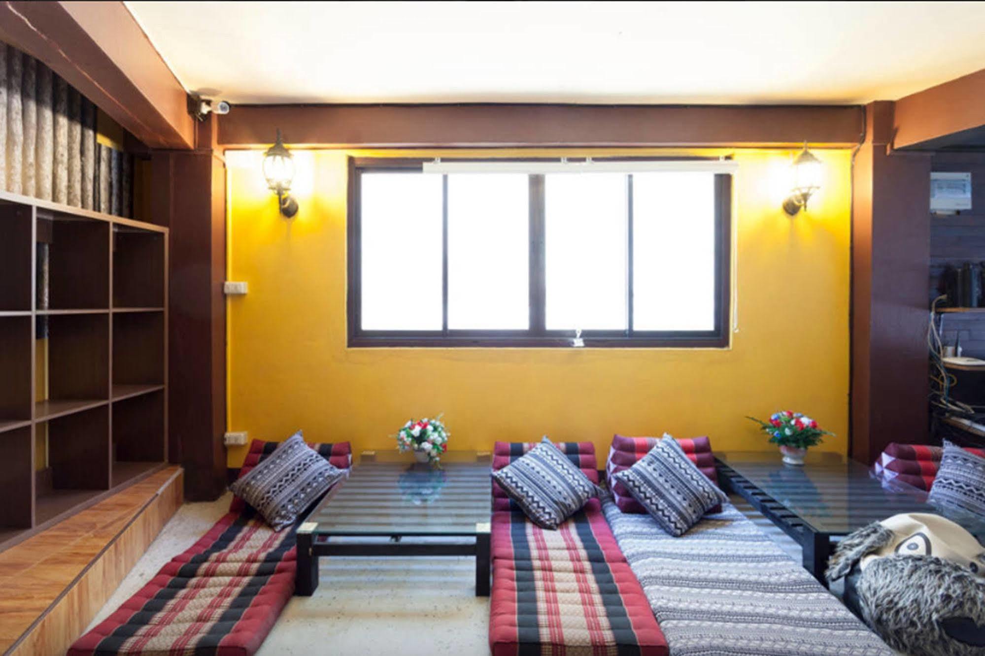 Ma Peak Hotel Чиангмай Экстерьер фото
